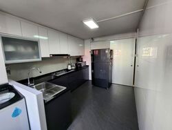 Blk 241 Jurong East Street 24 (Jurong East), HDB 3 Rooms #596704641